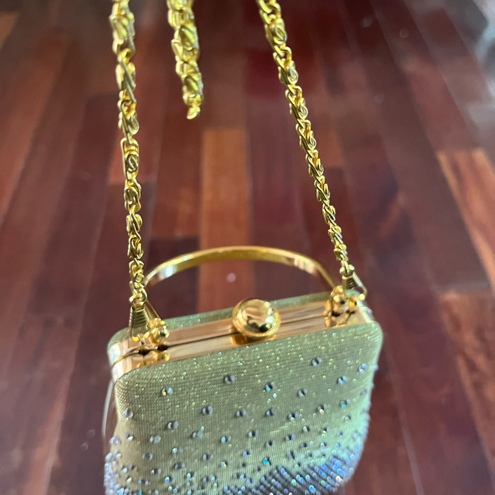 Glamorous Jimmy Crystal New York Clutch. NWOT - Picture 4 of 8